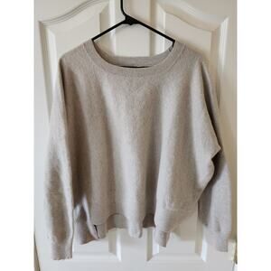 VINCE Oversized Wool Angora Blend Sweater Small Light Gray Luxury Minimalist